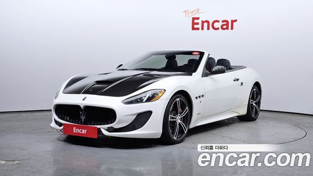 Maserati | Maserati GranCabrio | GranCabrio