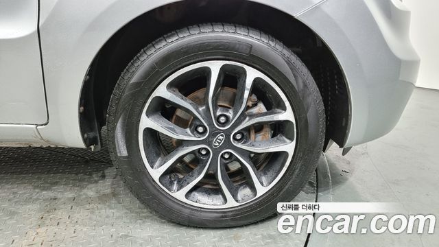 Photo 5