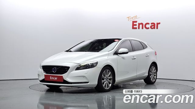 Volvo | Volvo V40