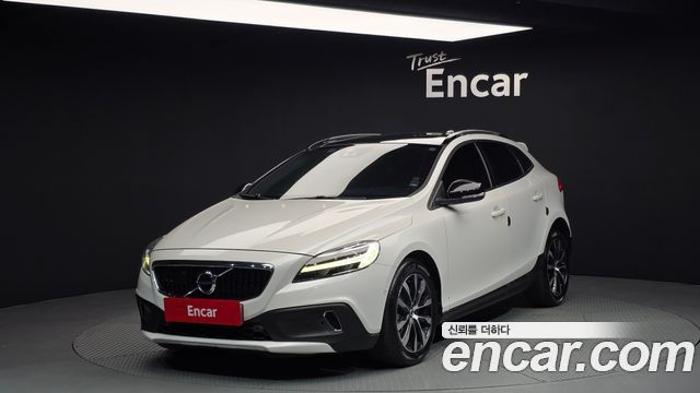 Volvo | Volvo V40 Cross Country | V40 Cross Country