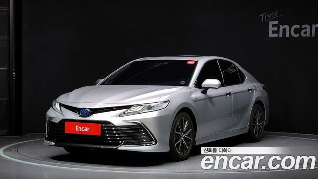 Toyota | Toyota Camry (XV70) | Camry (XV70)