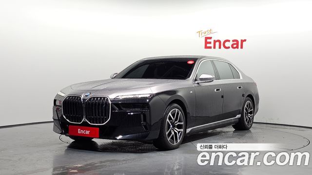 BMW | BMW I7 (G70)