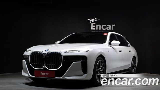 BMW | BMW 7 Series (G70) | 7 Series (G70)