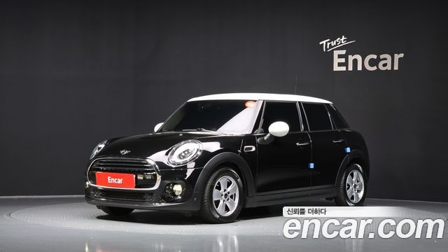 MINI | MINI Cooper | Cooper