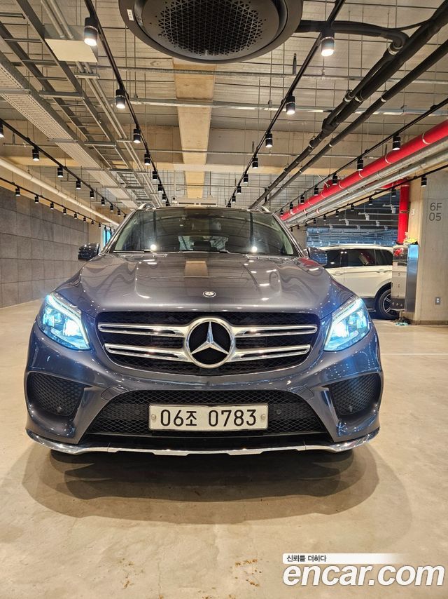 Mercedes BENZ | Mercedes BENZ GLE-Class W166 | GLE-Class W166