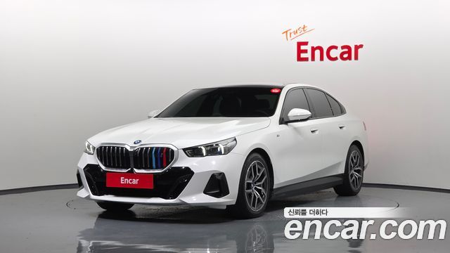 BMW | BMW I5 (G60)