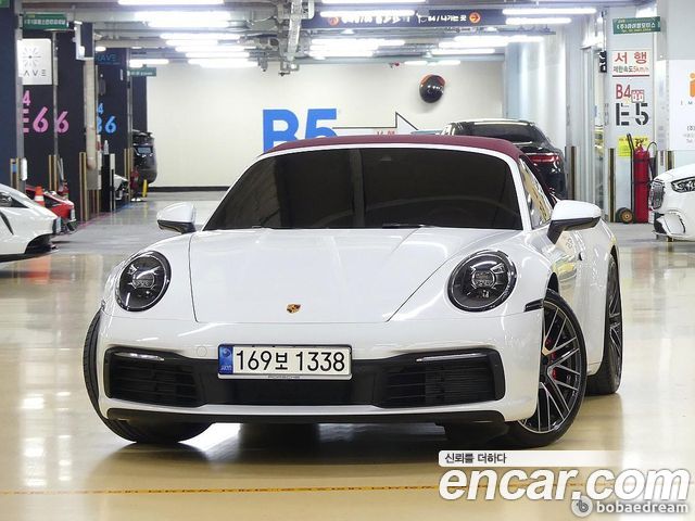 Porsche | Porsche 911 (992)