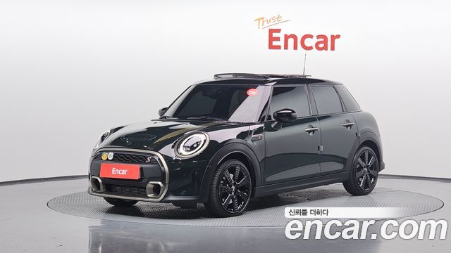 MINI | MINI Cooper S | Cooper S
