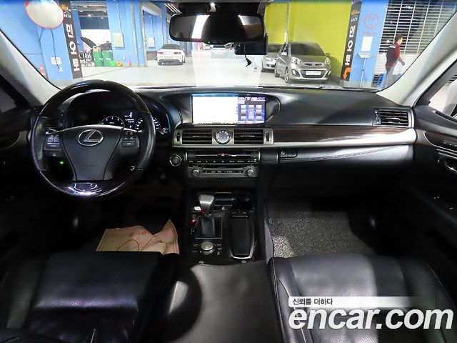 Photo 5
