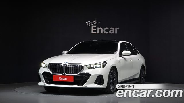 BMW | BMW 5 Series (G60) | 5 Series (G60)
