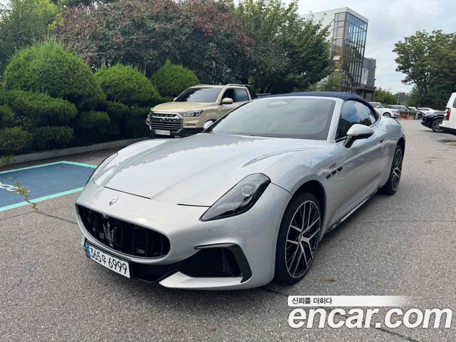 Maserati | Maserati GranCabrio 2Nd Generation | GranCabrio 2Nd Generation
