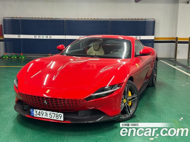 Ferrari | Ferrari ROMA | ROMA