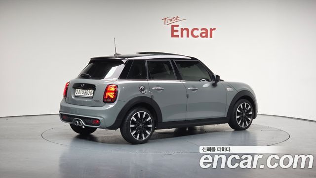MINI | MINI Cooper S | Cooper S