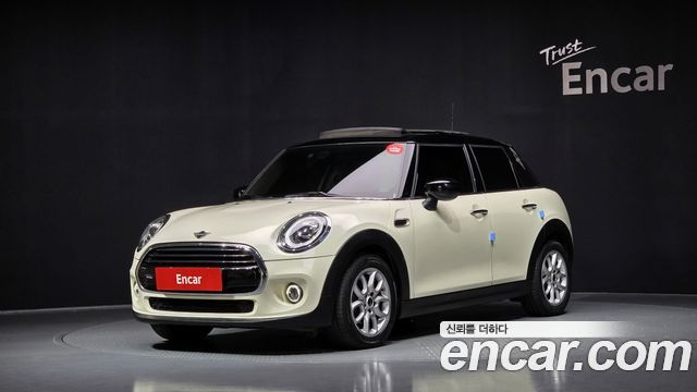 MINI | MINI Cooper | Cooper