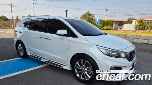 KIA | KIA THE NEW Carnival | THE NEW Carnival