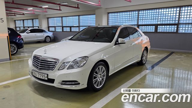 Mercedes BENZ | Mercedes BENZ E-Class W212 | E-Class W212