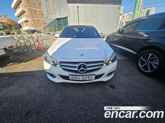 Mercedes BENZ | Mercedes BENZ E-Class W212 | E-Class W212