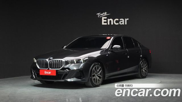 BMW | BMW 5 Series (G60) | 5 Series (G60)