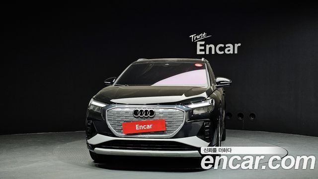 AUDI | AUDI Q4 E-TRON (F4) | Q4 E-TRON (F4)