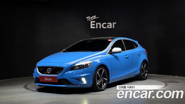 Volvo | Volvo V40