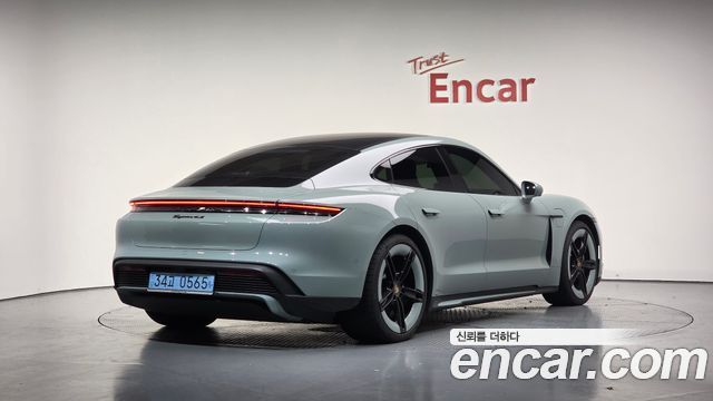 Porsche | Porsche Taycan | Taycan