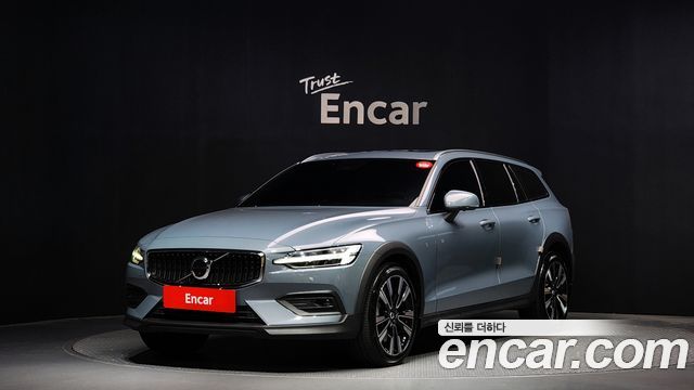 Volvo | Volvo V60 Cross Country 2Nd Generation | V60 Cross Country 2Nd Generation
