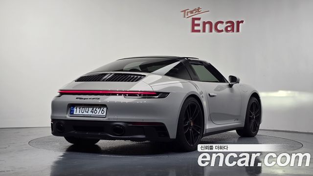 Porsche | Porsche 911 (992)