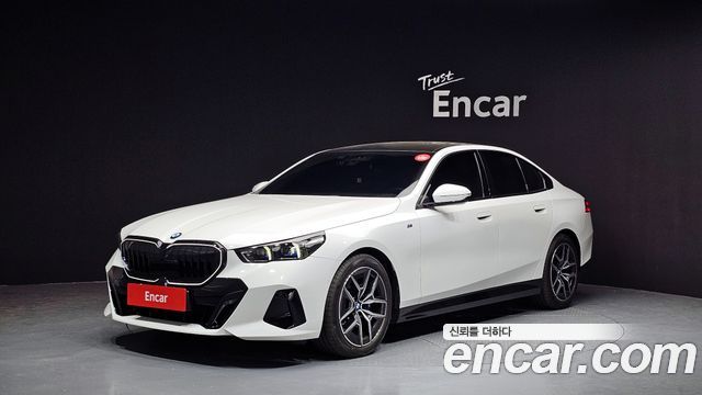 BMW | BMW 5 Series (G60) | 5 Series (G60)
