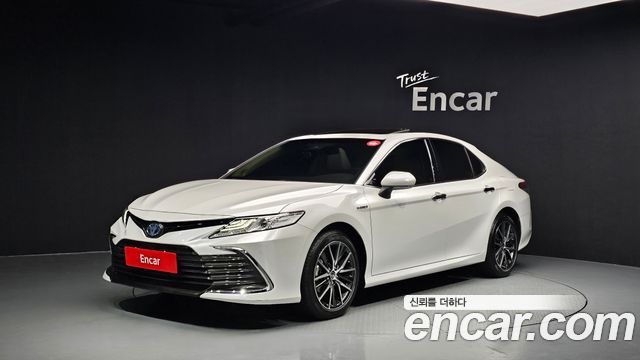 Toyota | Toyota Camry (XV70) | Camry (XV70)