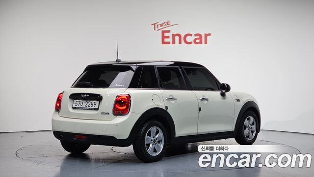 MINI | MINI Cooper | Cooper