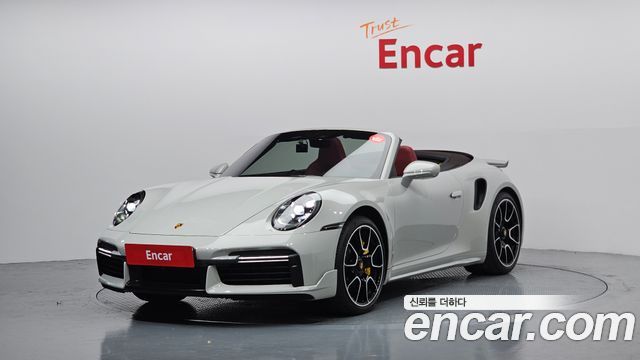 Porsche | Porsche 911 (992)