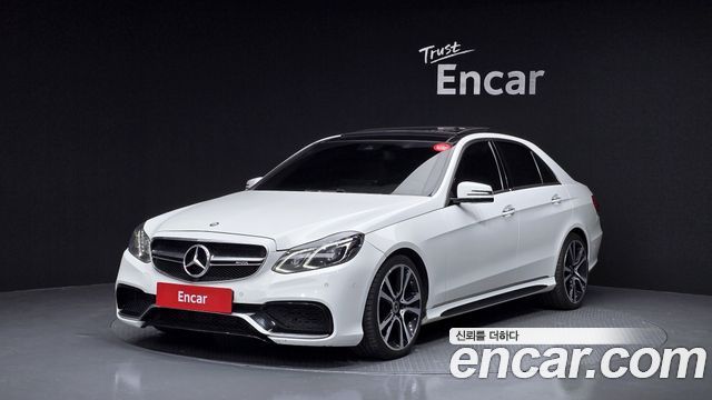 Mercedes BENZ | Mercedes BENZ E-Class W212 | E-Class W212