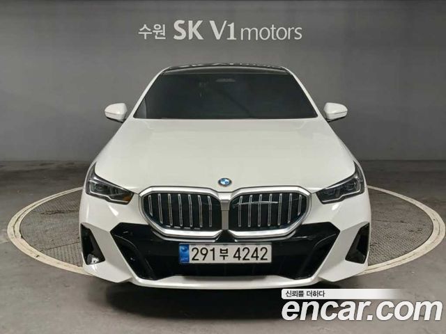 BMW | BMW 5 Series (G60) | 5 Series (G60)
